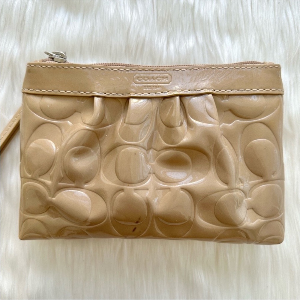 COACH LUXURY WRISTLET